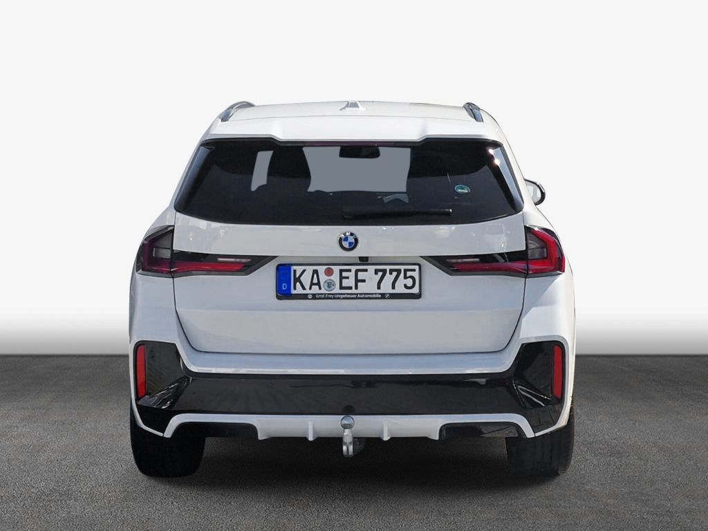 BMW X1 xDrive23i M Sportpaket - Samsaru's Car Outlet