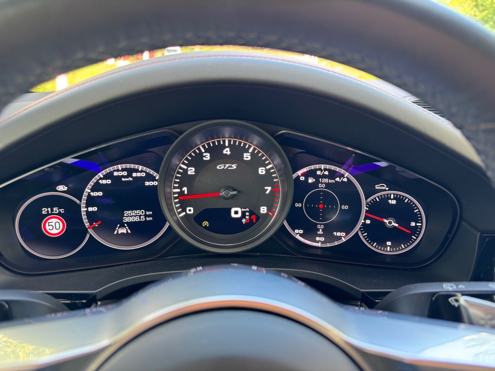 Porsche Cayenne GTS/BOSE/Chrono/Head-Up/Pano