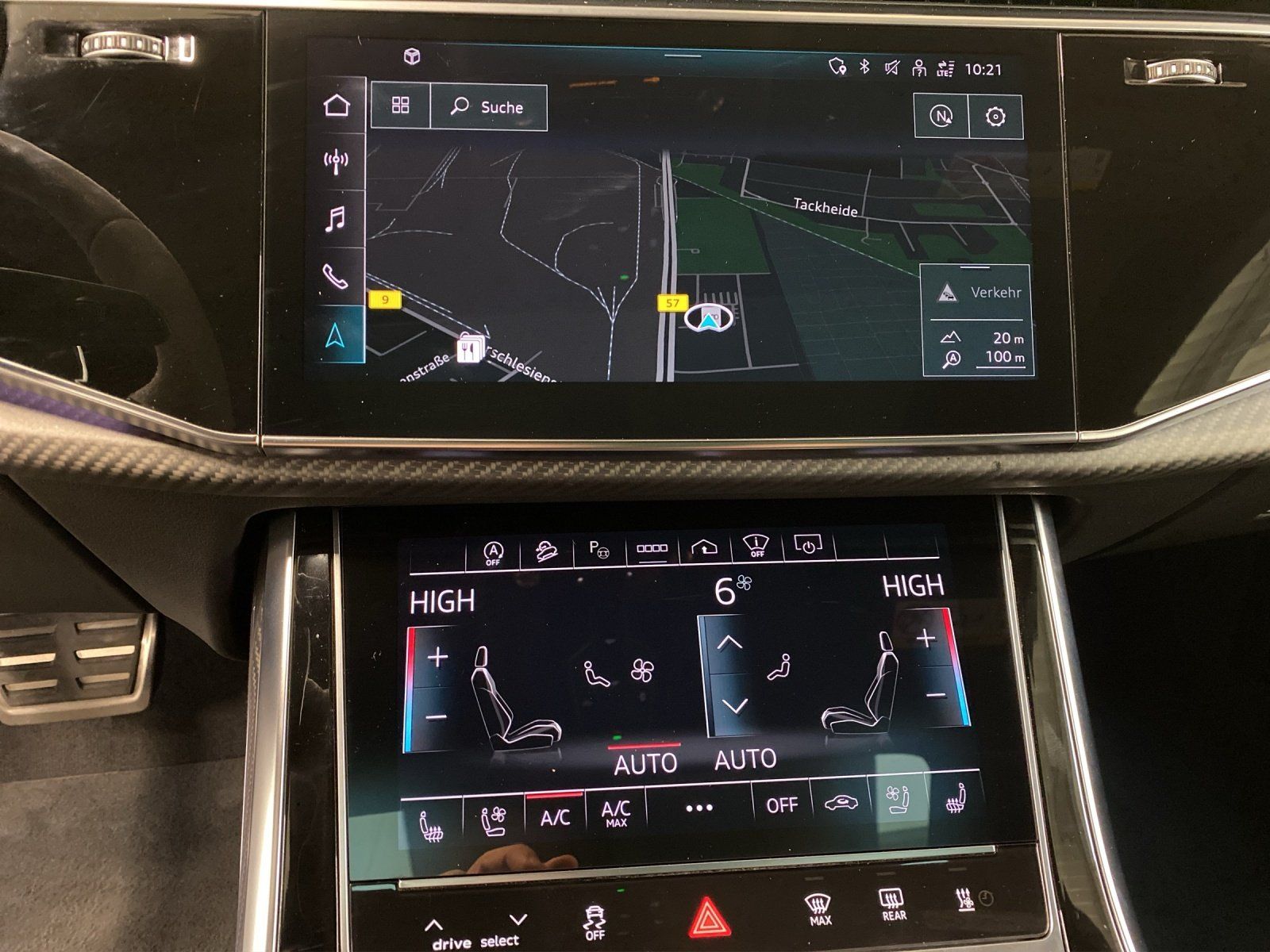 Audi RS Q8 4.0 quattro TFSI Pano ACC AHK AUT Kam. 360