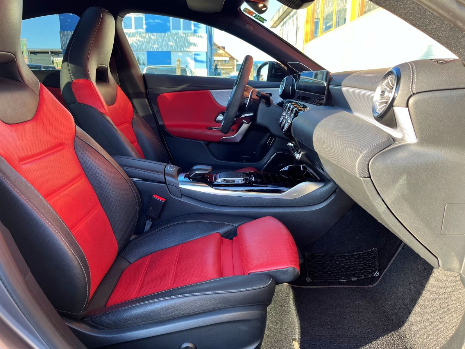 Mercedes-Benz CLA 35 AMG 4MATIC - Samsaru's Car Outlet