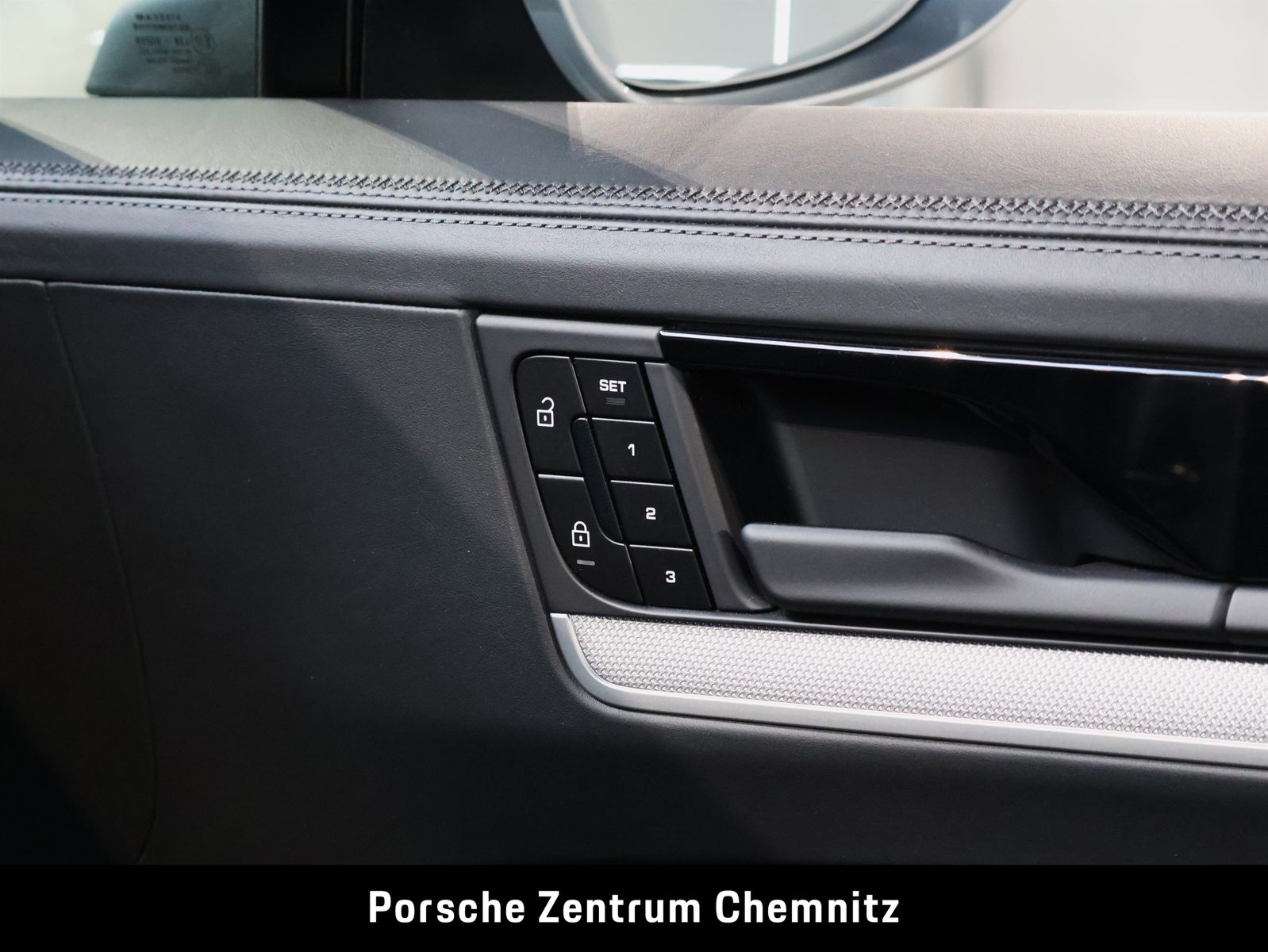 Porsche Cayenne E-Hybrid Coupé Luft;4+1 Sitze;BOSE;AHZV