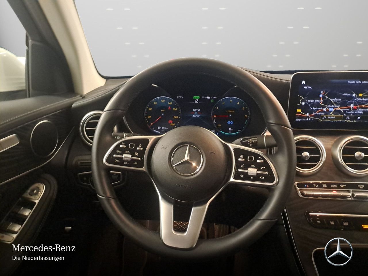Mercedes-Benz GLC 300 de 4M - Samsaru's Car Outlet