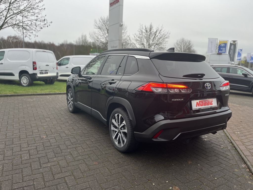 Toyota Corolla Cross Hybrid 2.0 VVT-i Team Deutschland