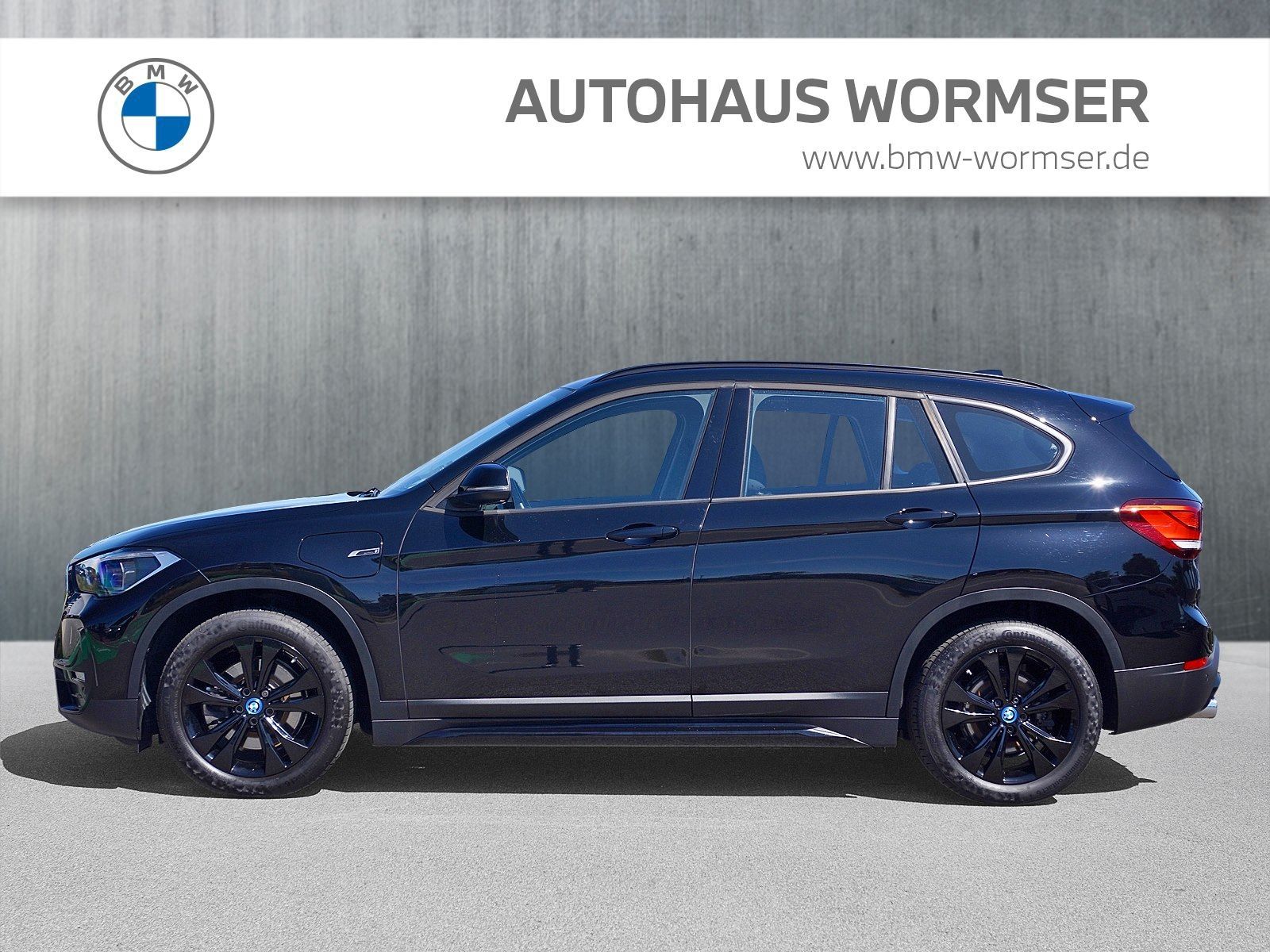 BMW X1 xDrive25e Sport Line - Samsaru's Car Outlet