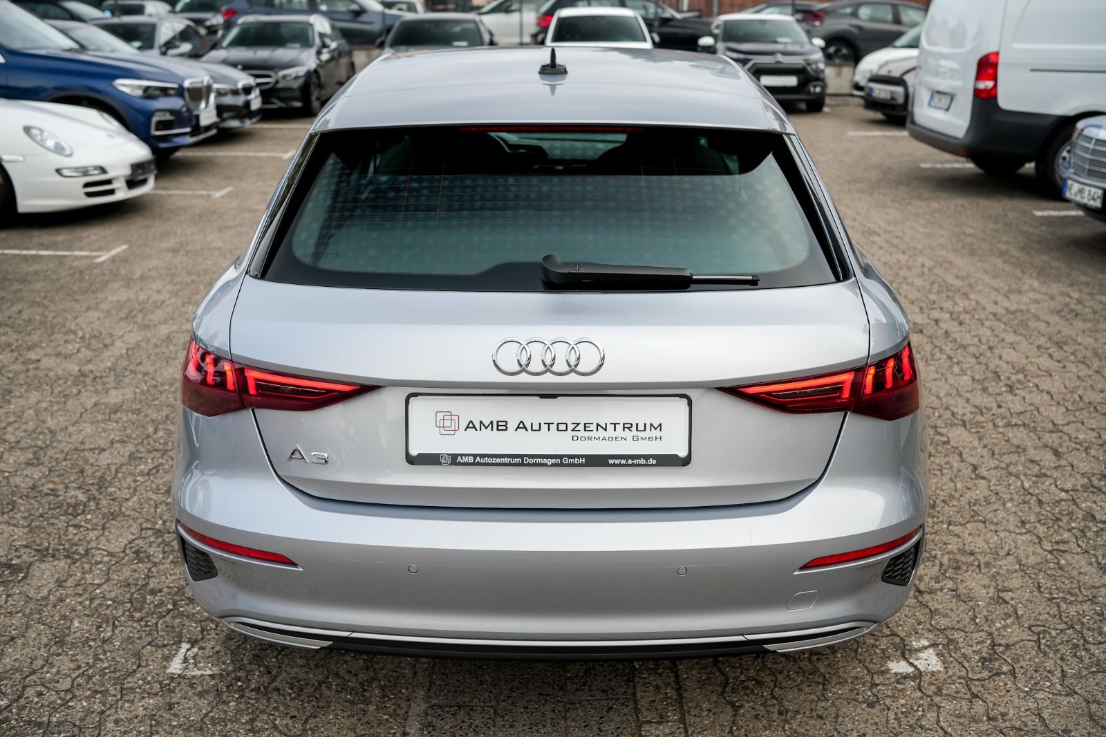 Audi A3 Sportback 35 TFSI advanced - Samsaru's Car Outlet