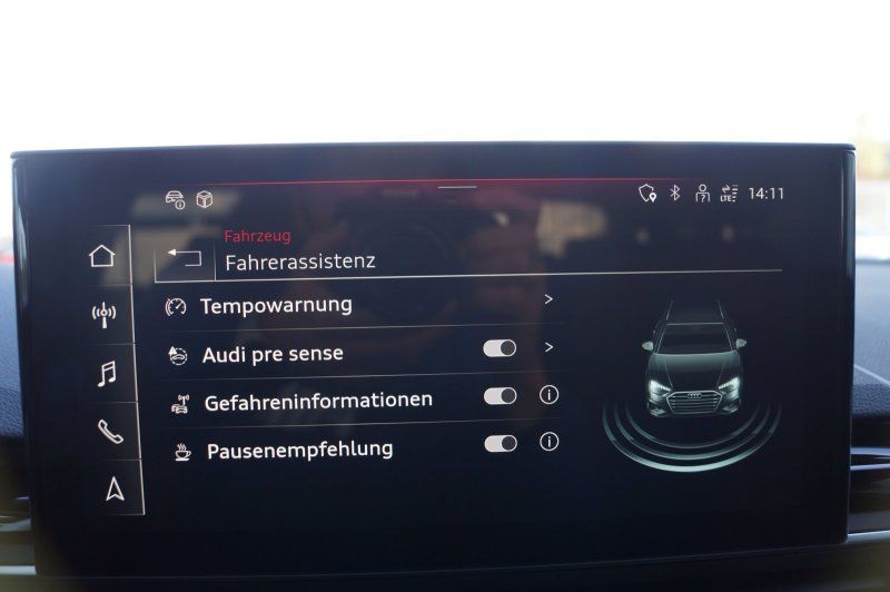 Audi A4 Avant S-Line 40TFSI - Samsaru's Car Outlet
