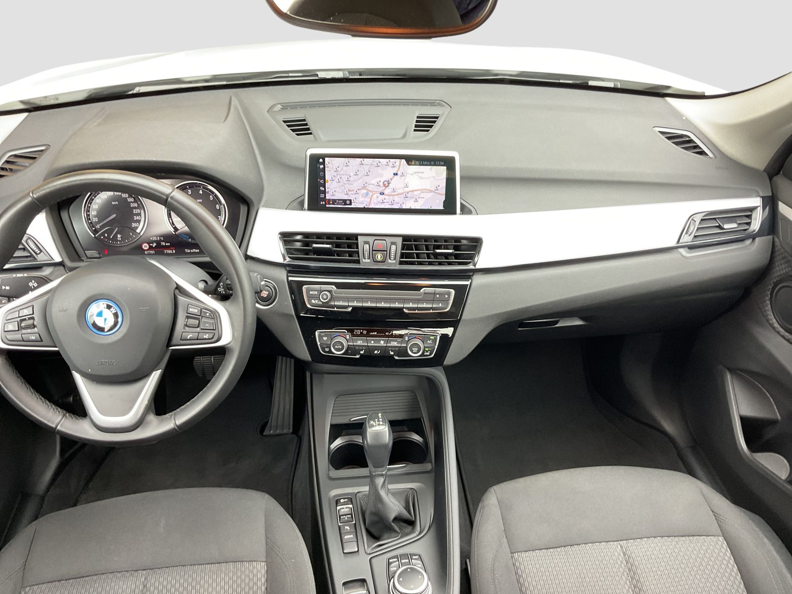 BMW X1 xDrive25e - Samsaru's Car Outlet