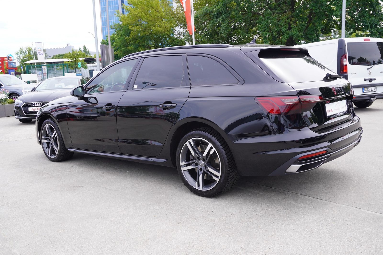 Audi A4 Avant 45 2.0 TFSI quattro advanced - Samsaru's Car Outlet
