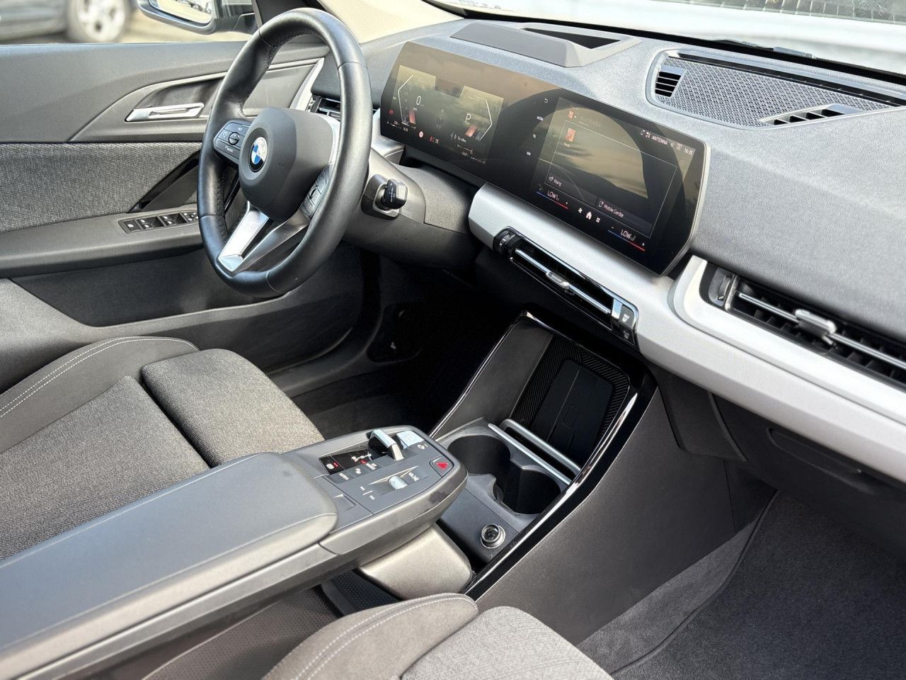 BMW X1 xDrive20d - Samsaru's Car Outlet