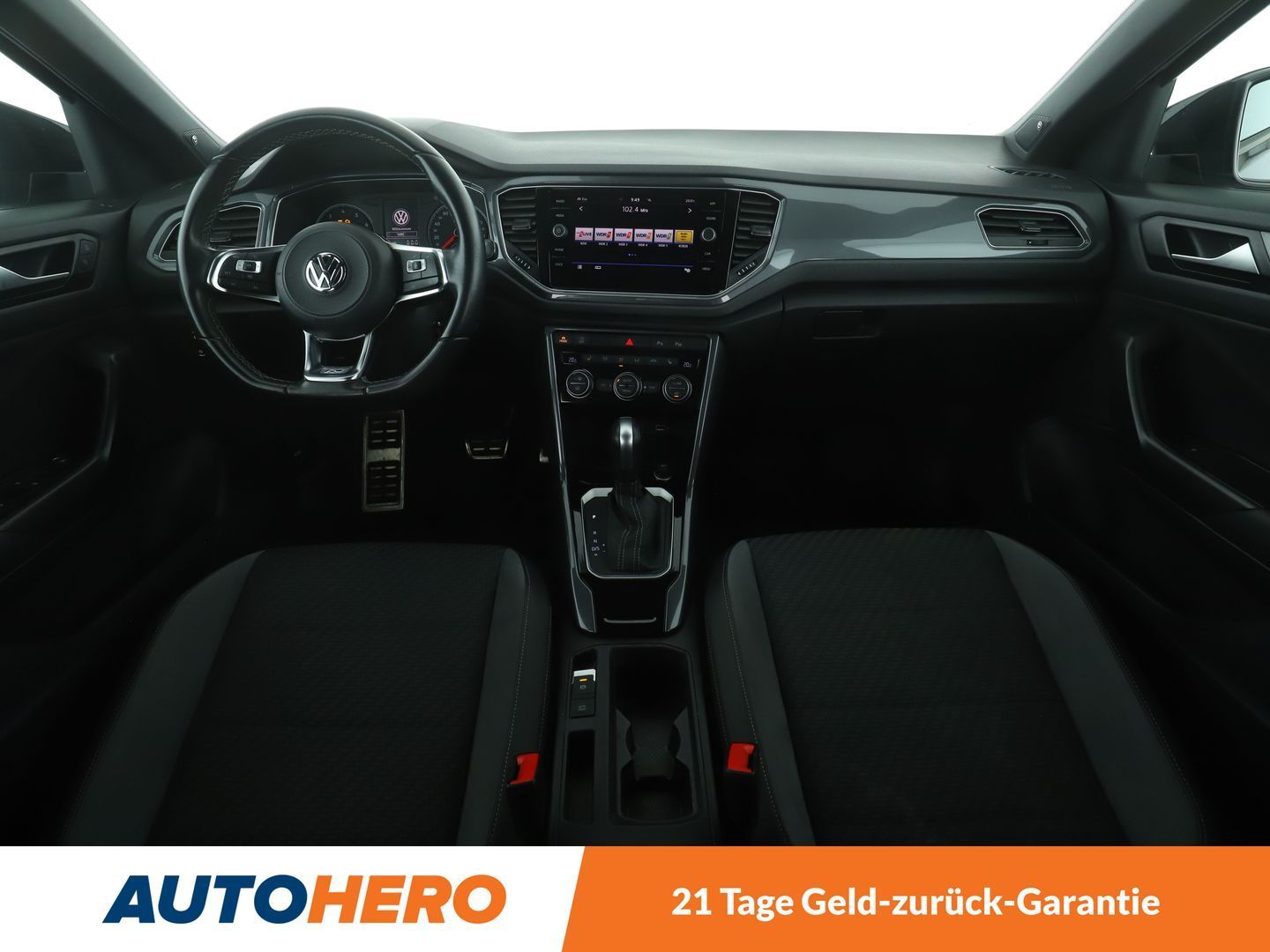 Volkswagen T-Roc 1.5 TSI ACT Sport - Samsaru's Car Outlet