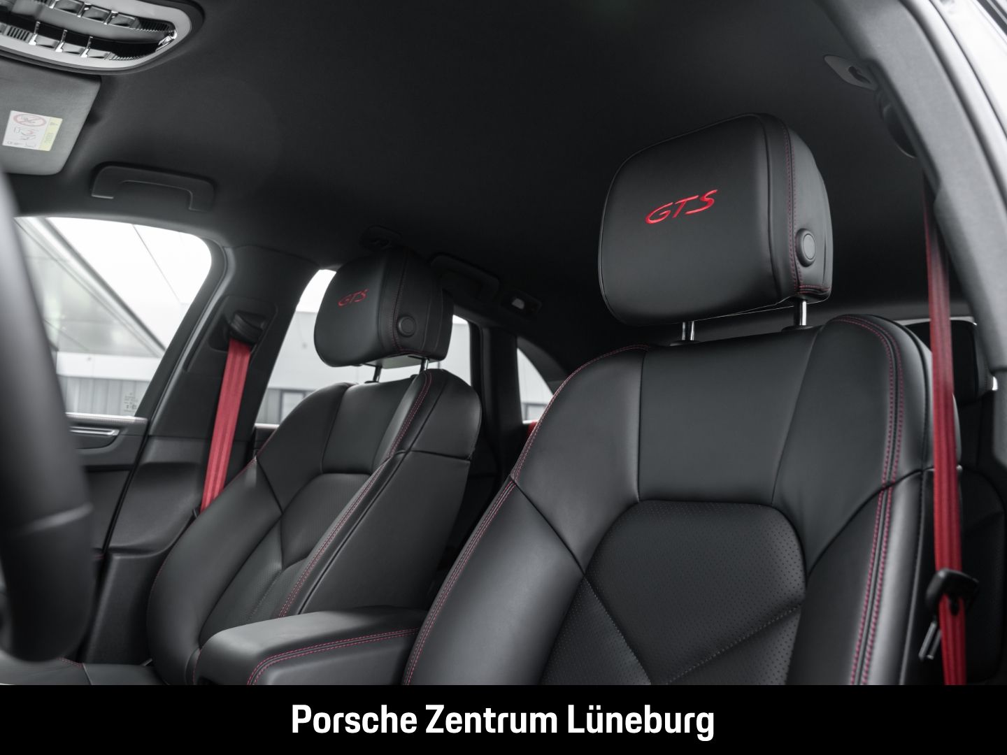 Porsche Macan GTS - Samsaru's Car Outlet