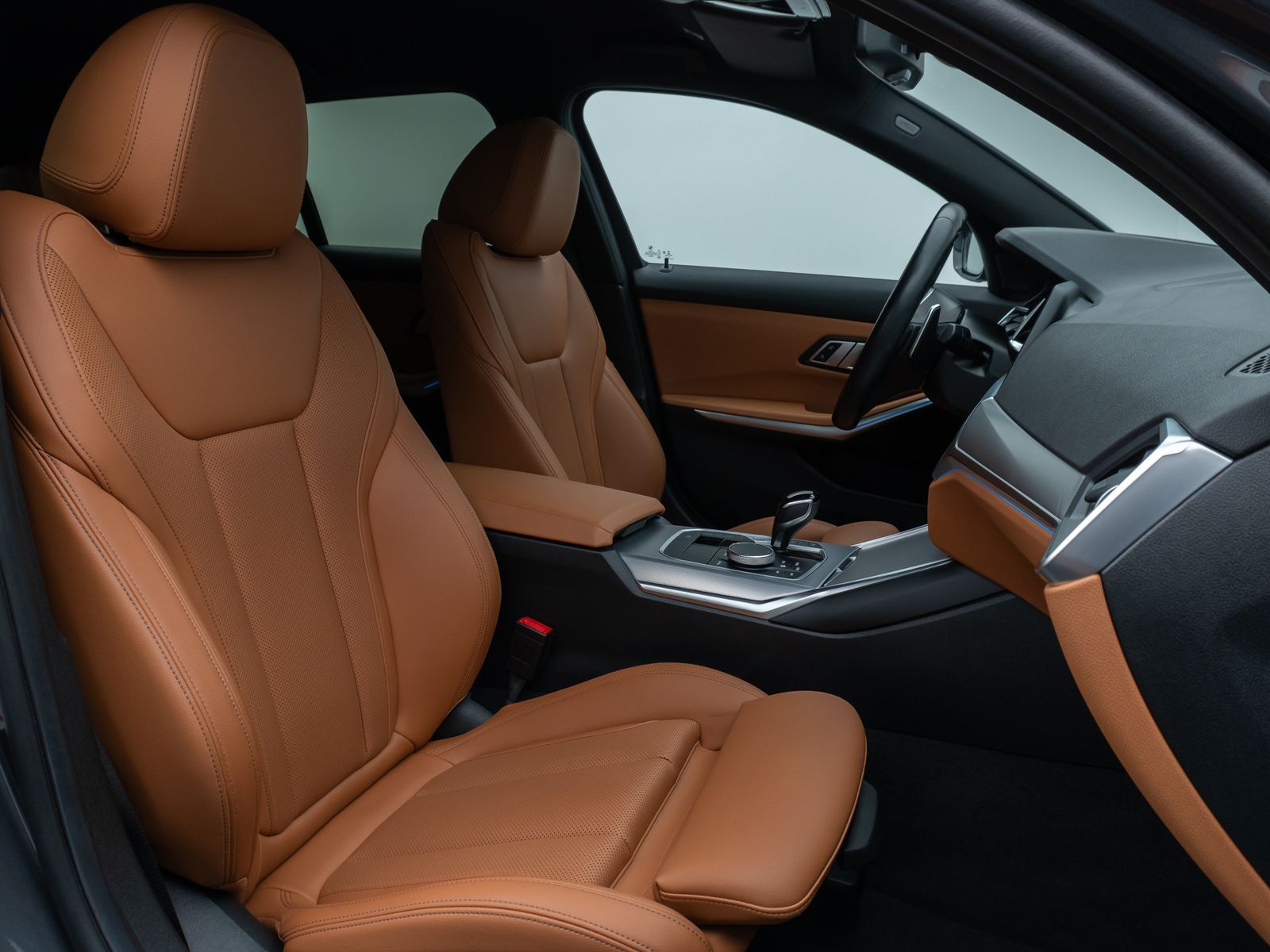 BMW 330e M Sport - Samsaru's Car Outlet