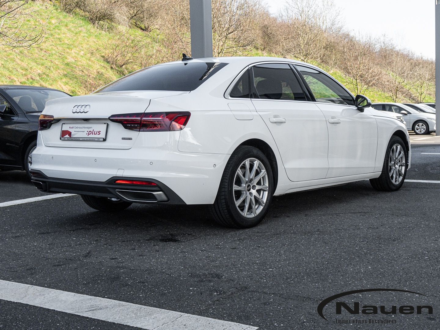 Audi A4 Limousine 40 TDI quattro *ACC*PANO*MATRIX*NAV