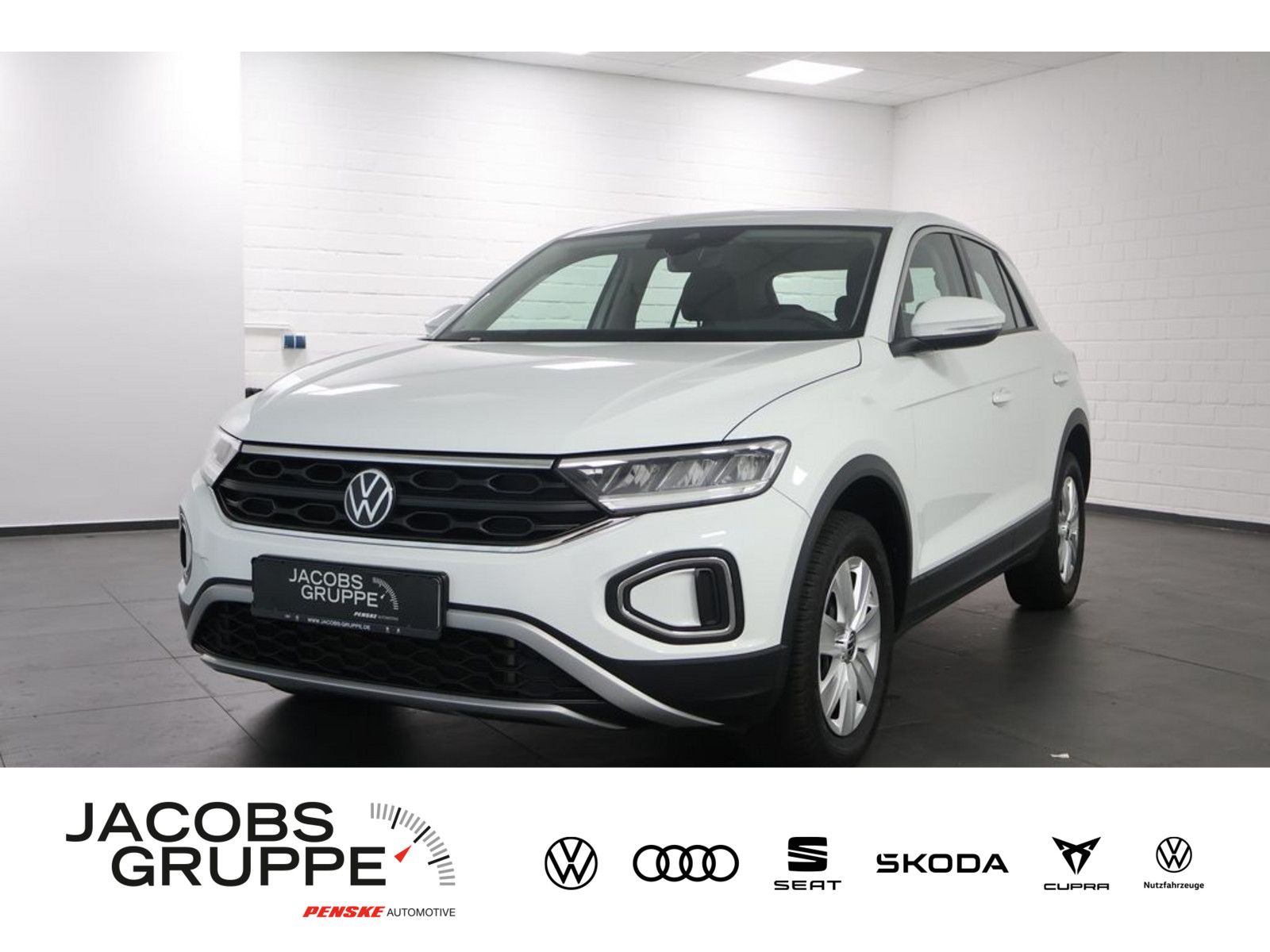 Volkswagen T-Roc 1.0 TSI - Samsaru's Car Outlet