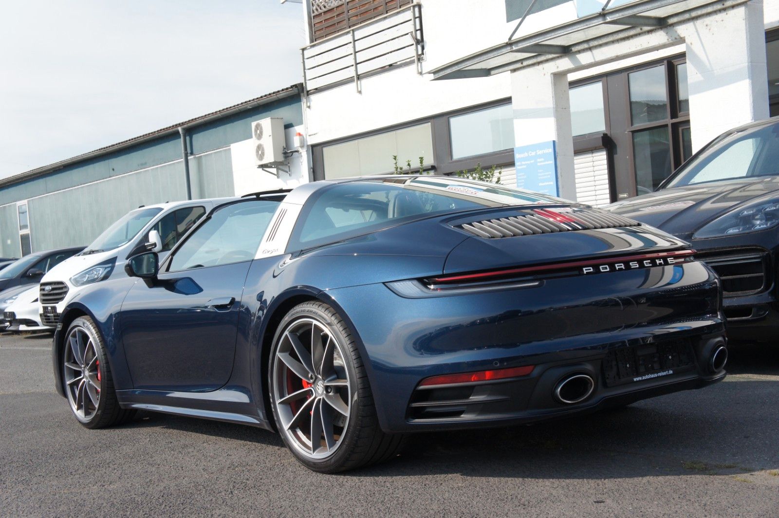 Porsche 992 Targa 4S *PDLS+*CHRONO*BOSE*360*21Z*SP.ABGAS