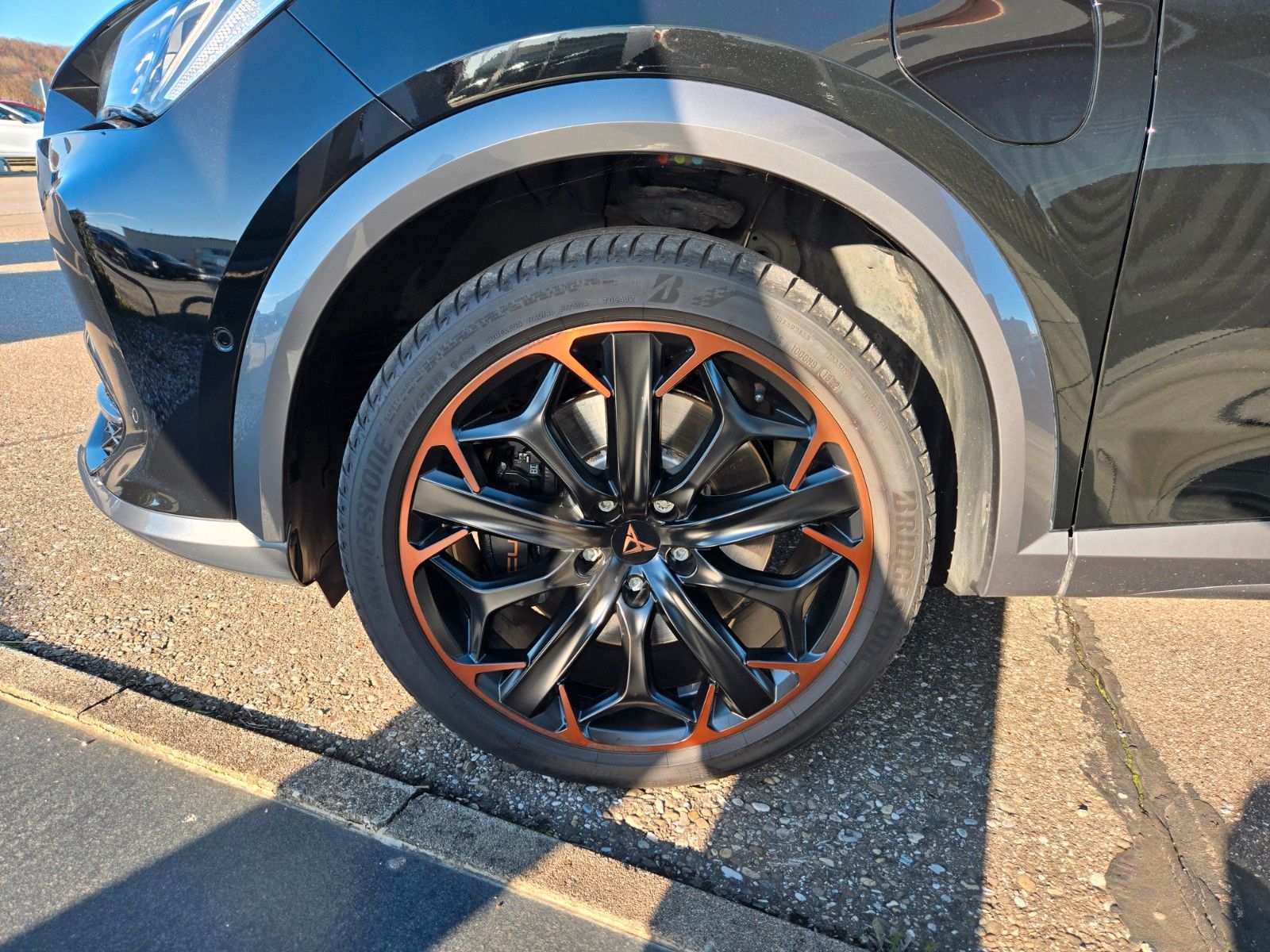 Cupra Formentor VZ e-Hybrid (245PS) / AHK / Paket XL