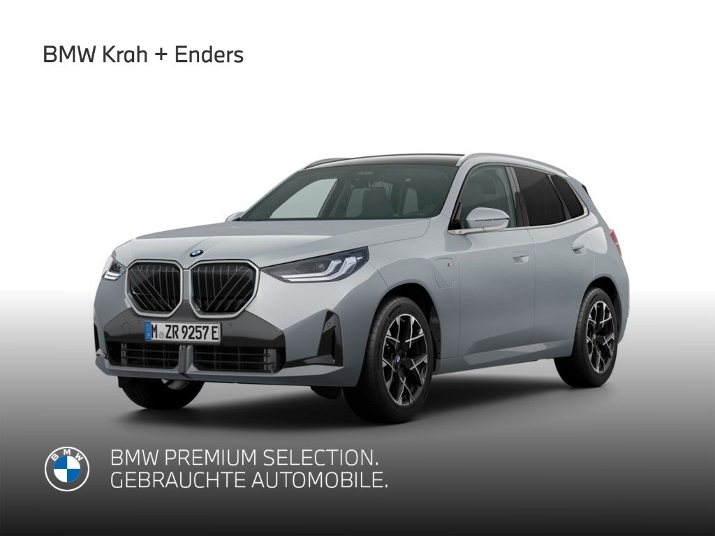 BMW X3 30exMSport+AHK+Panorama+Navi+RFK+eSitze+PDCv+