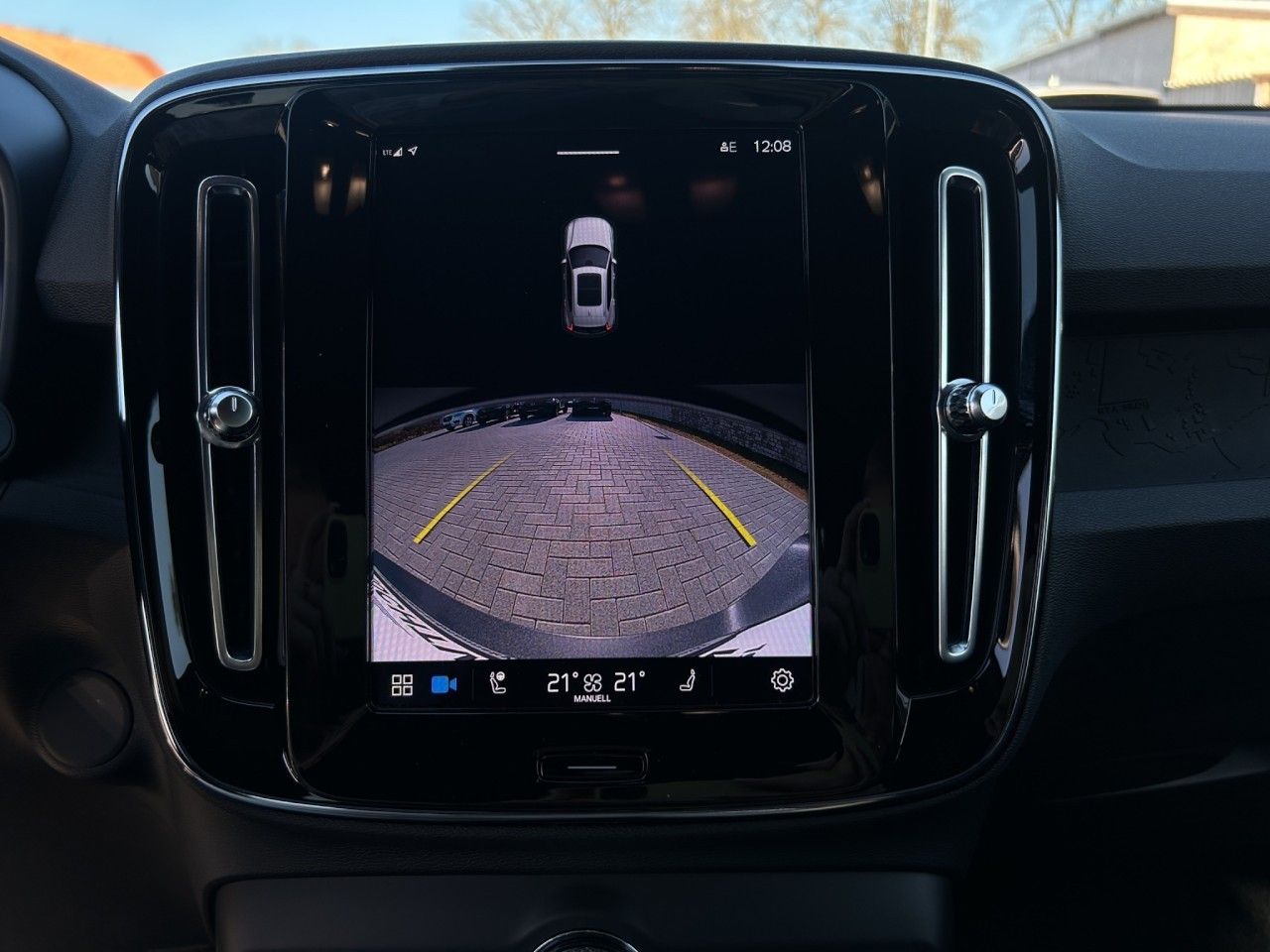 Volvo XC40 Pure Electric Core Recharge/SHZ/LHZ/AHK