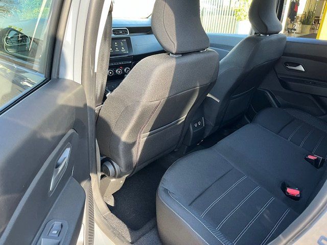 Dacia Duster II TCe 150 EDC Journey 2WD - Samsaru's Car Outlet