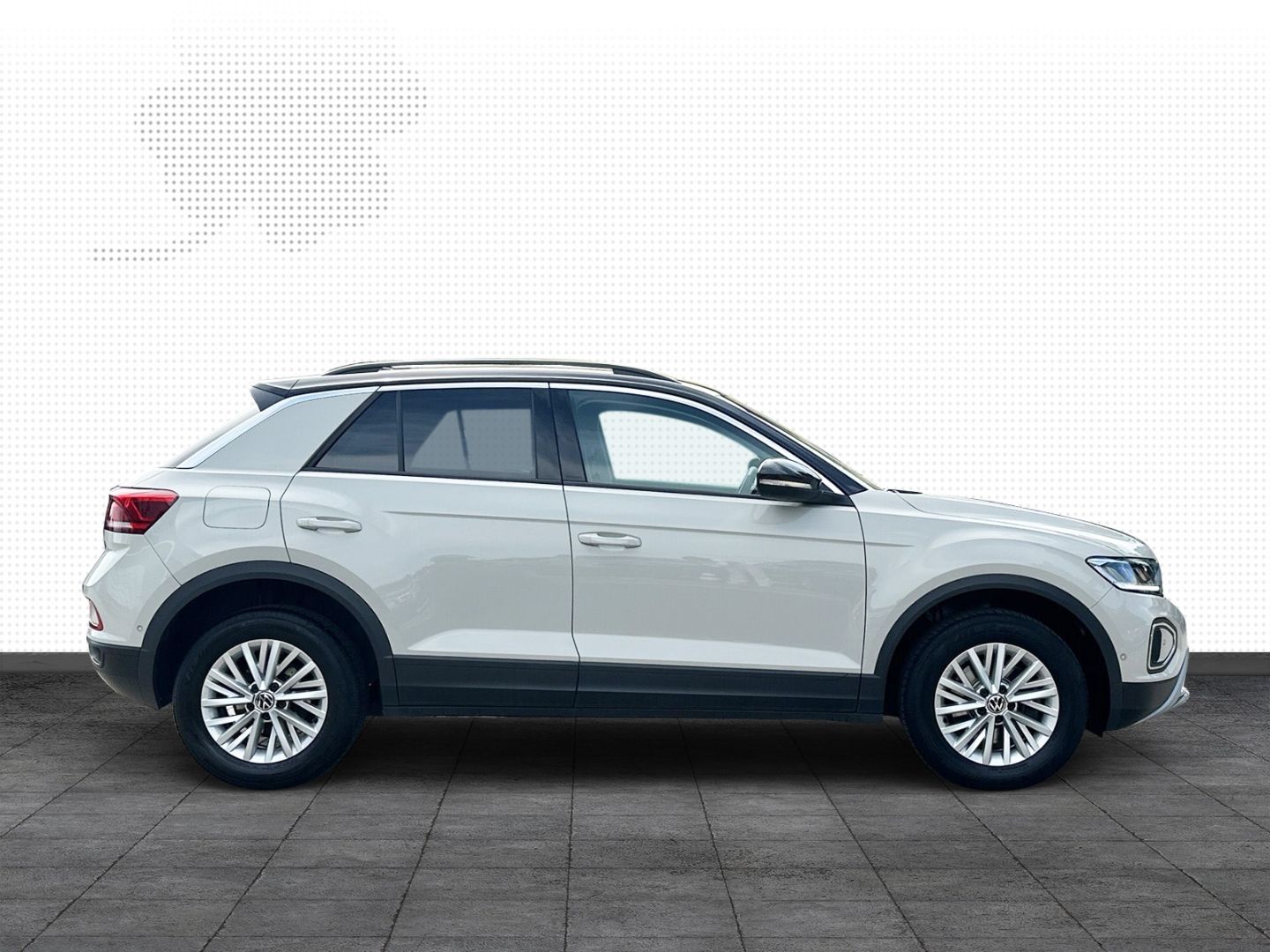 Volkswagen T-Roc Life 2.0 TDI DSG - Samsaru's Car Outlet