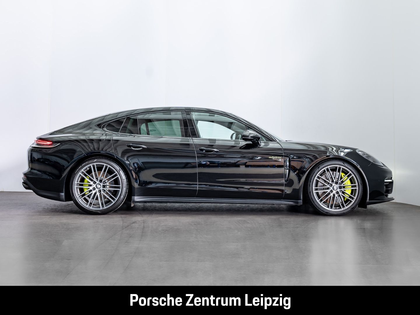Porsche Panamera 4S E-Hybrid InnoDrive Sitzklima Sportab