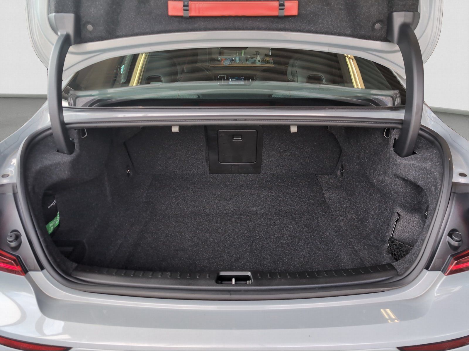 Volvo S60+B4+Mild-Hybrid+Benzin+GT+Plus+Dark+Standh.++