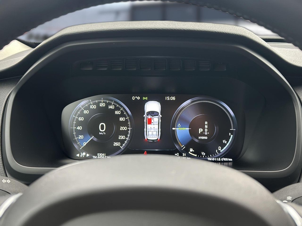 Volvo XC 90 Inscription Expression Recharge Plug-In - Samsaru's Car Outlet