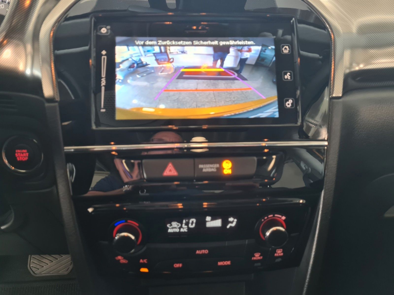 Suzuki Vitara 1.5 Hybrid Comfort+ 4x2 - Samsaru's Car Outlet