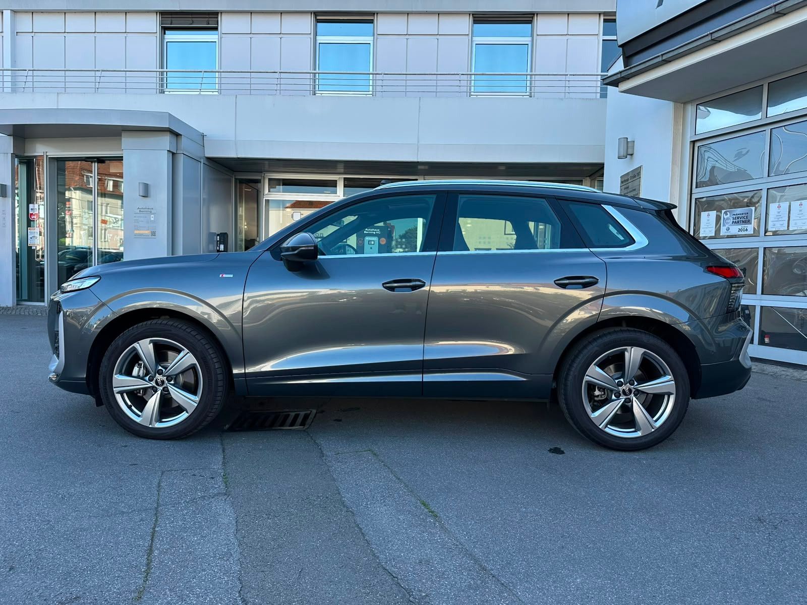 Audi Q3 35TDI 2x S LINE PANO LEDER AHK ACC KAMERA