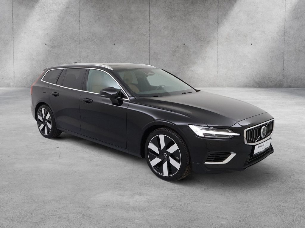 Volvo V60 T6 Ultra Bright Recharge Plug-In Hybrid AWD