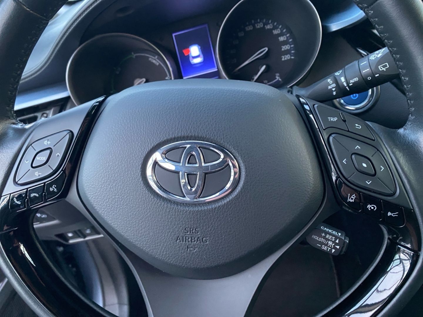Toyota C-HR 2.0 Hybrid Team D *LED*ACC*CarPlay*CAM*SHZ*
