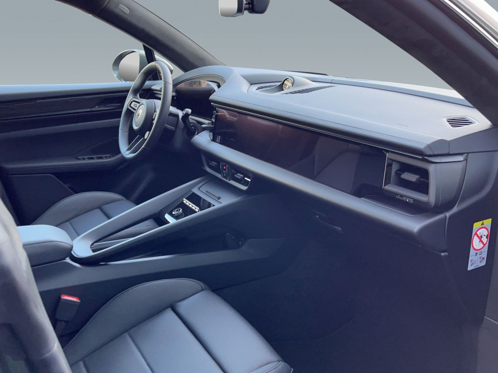Porsche Macan Turbo - Samsaru's Car Outlet