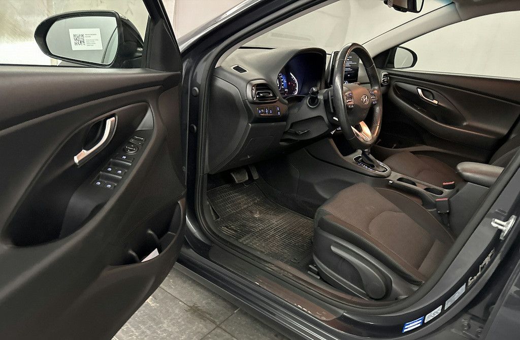 Hyundai i30 1.6 CRDI - Samsaru's Car Outlet