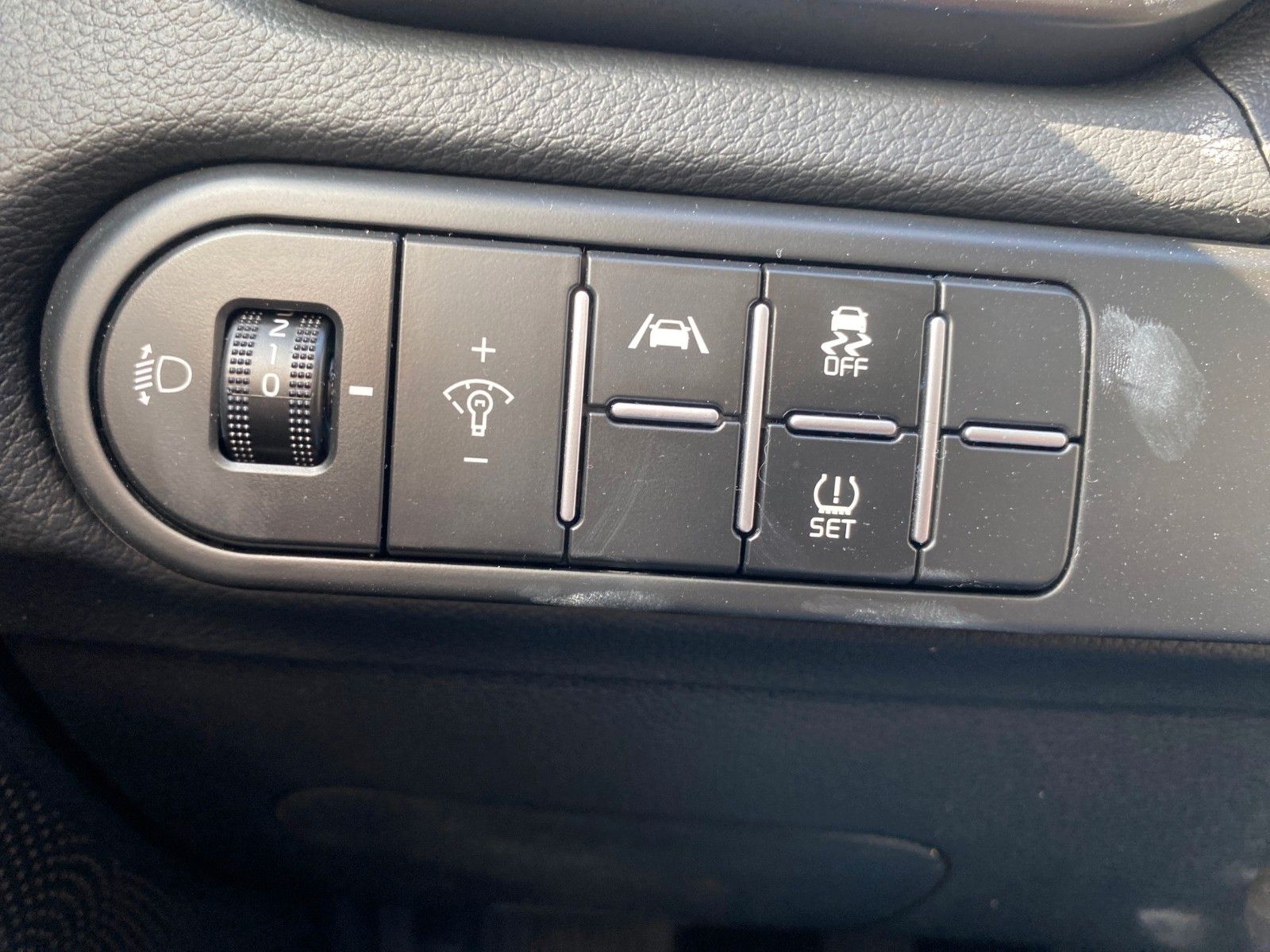 Kia Ceed 1.0 T-GDi - Samsaru's Car Outlet