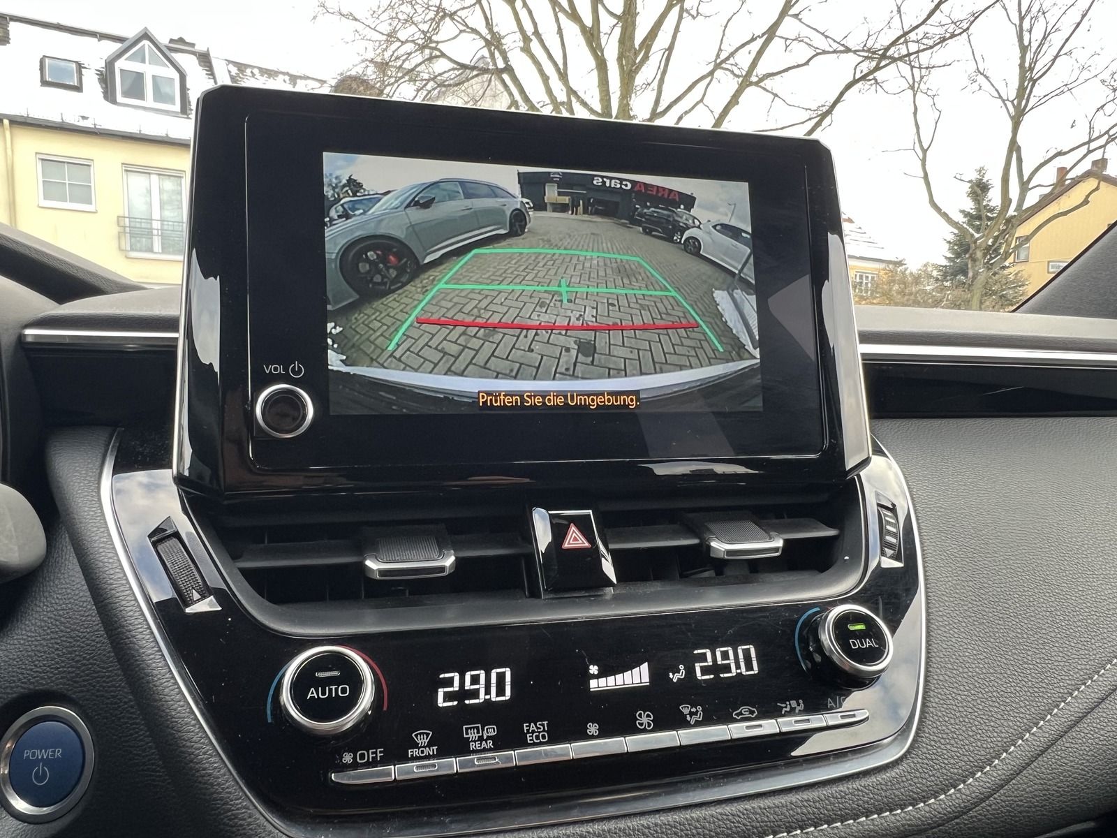 Toyota Corolla Touring Hybrid - Samsaru's Car Outlet