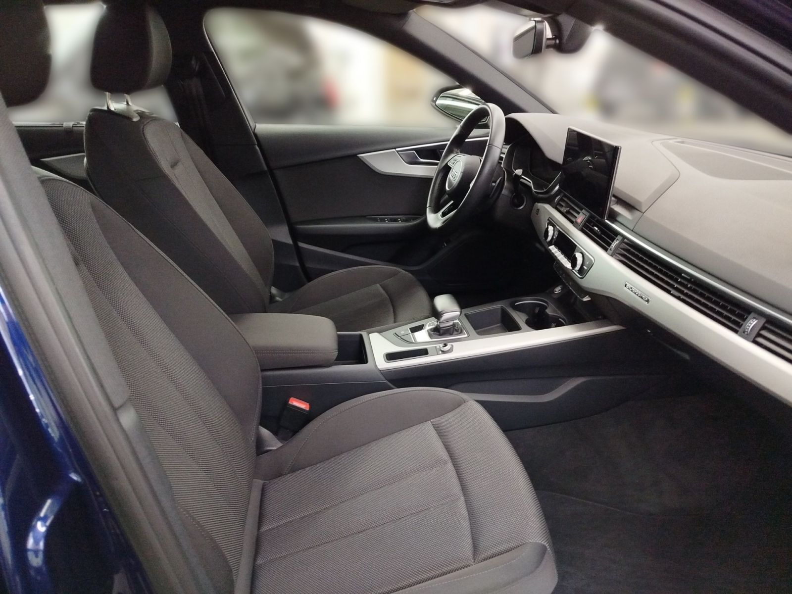 Audi A4 Limousine 40 TDI quattro S tronic S line LED