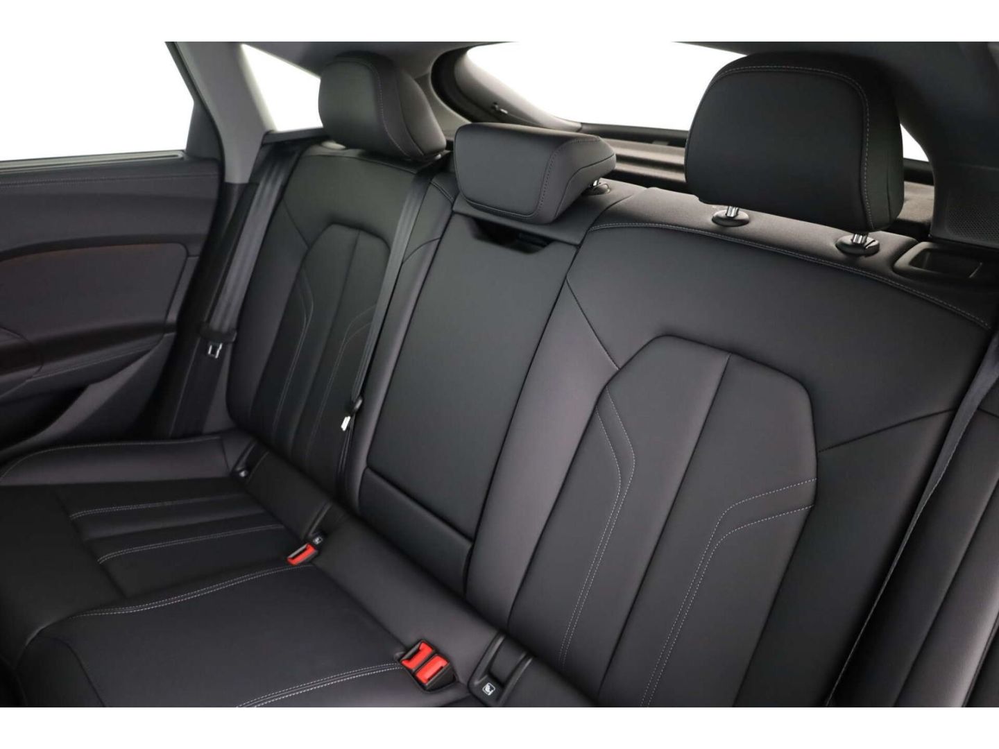 Audi A5 Limousine TFSI e quattro S line AHK/B&O/HUD
