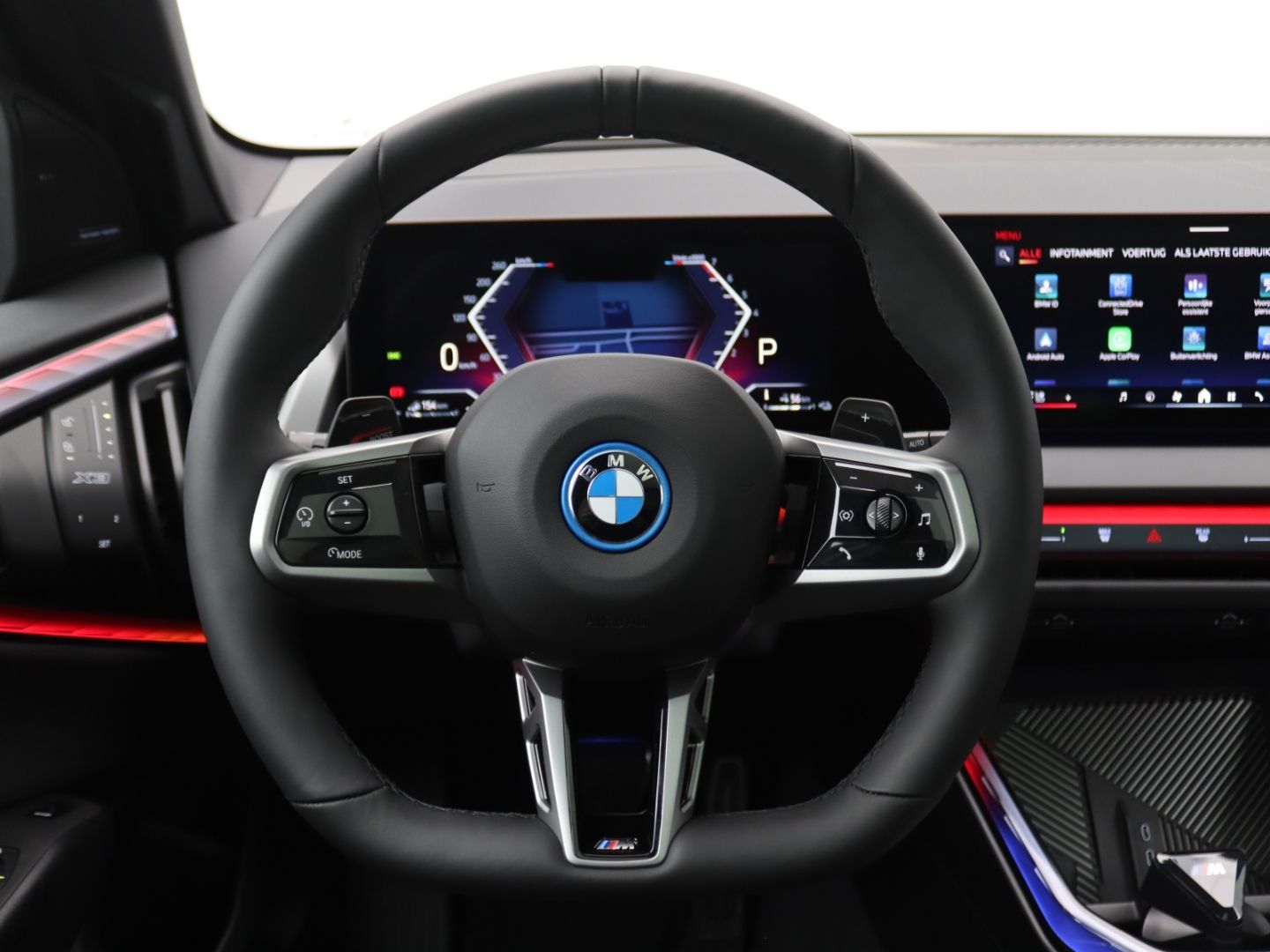 BMW X3 30 e xDrive M Sport HUD AHK-klappbar Panodach