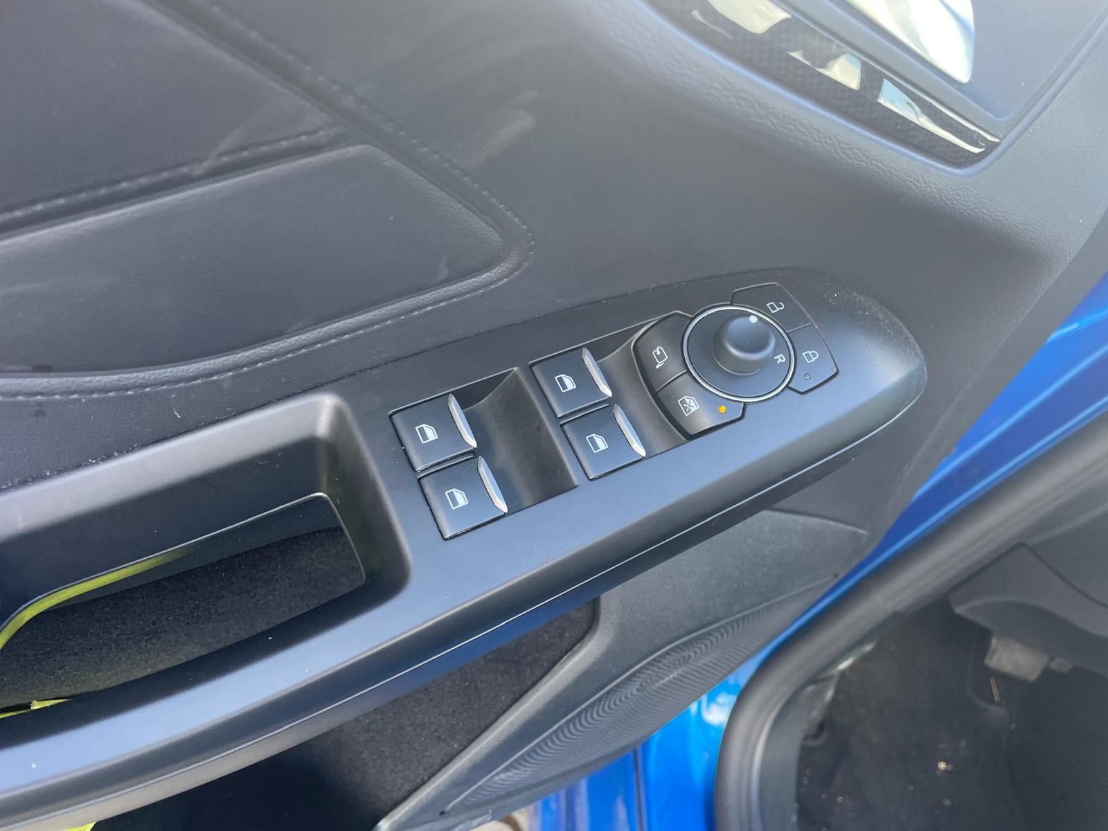 Ford Focus Turnier ST-Line 1.5 Autom,Navi,ALU,Allwett
