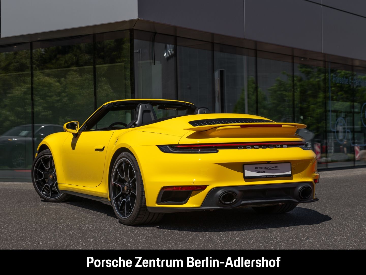 Porsche 992 911 Turbo Cabriolet Burmester Liftsystem-VA