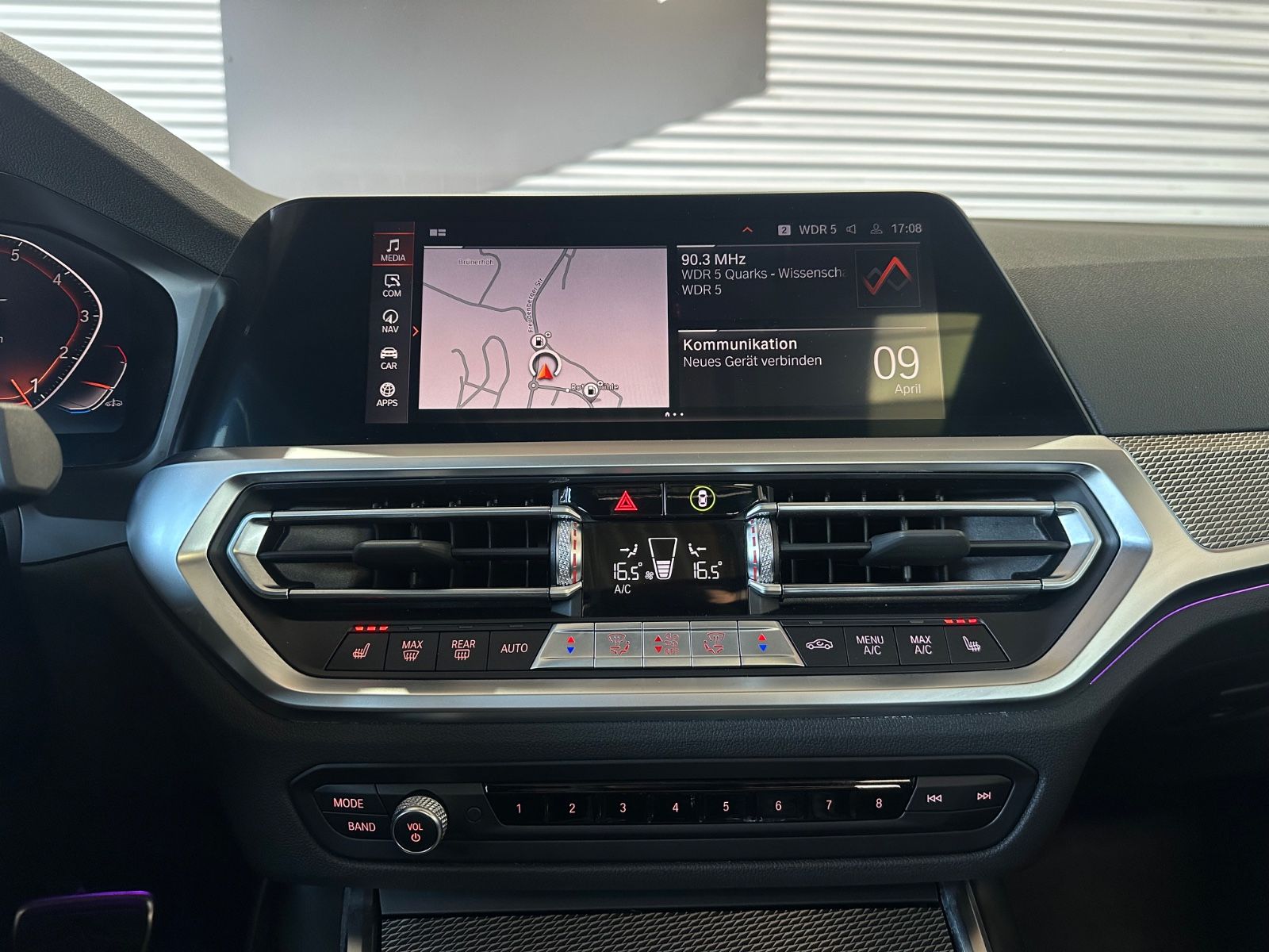 BMW 330i M-PERFORMANCE - Samsaru's Car Outlet