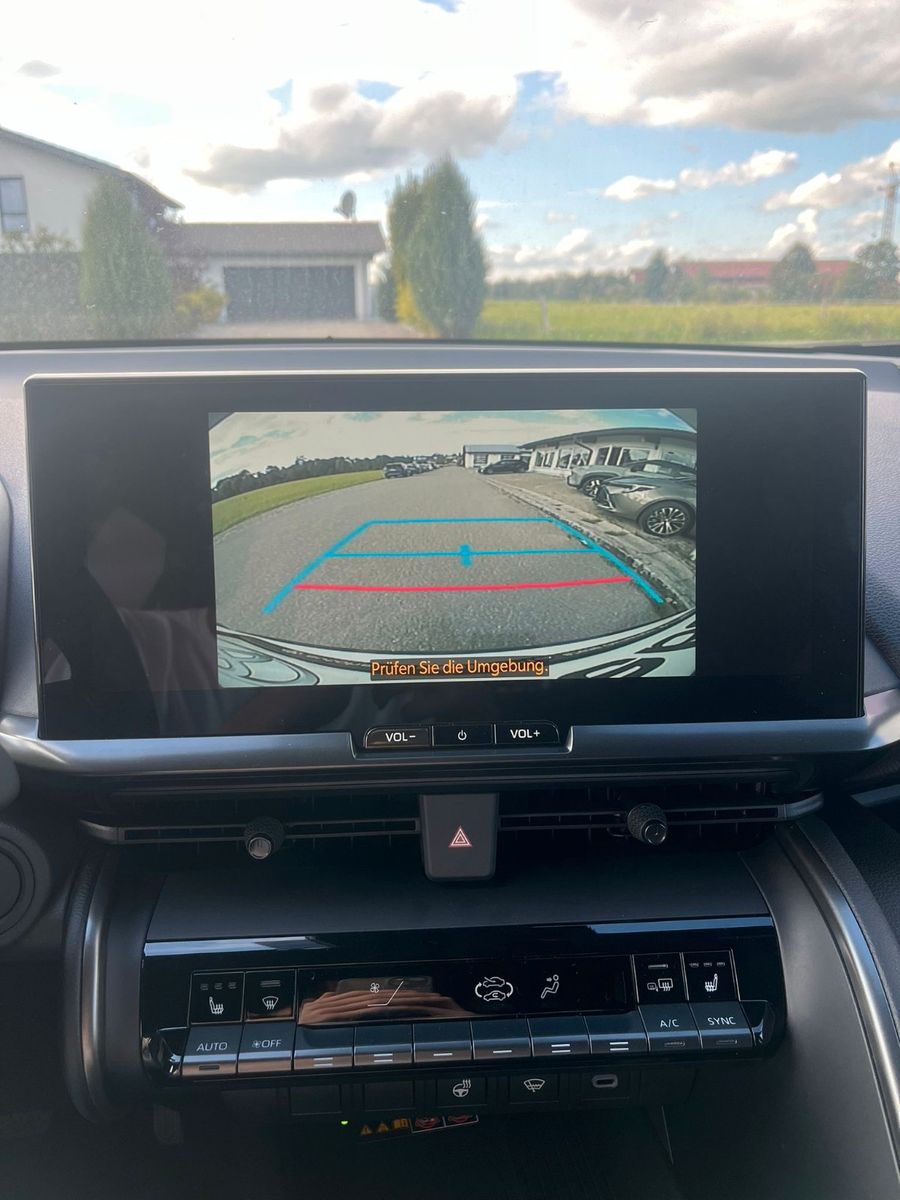 Toyota C-HR Plug-In Hybrid Teamplayer + Technik Paket