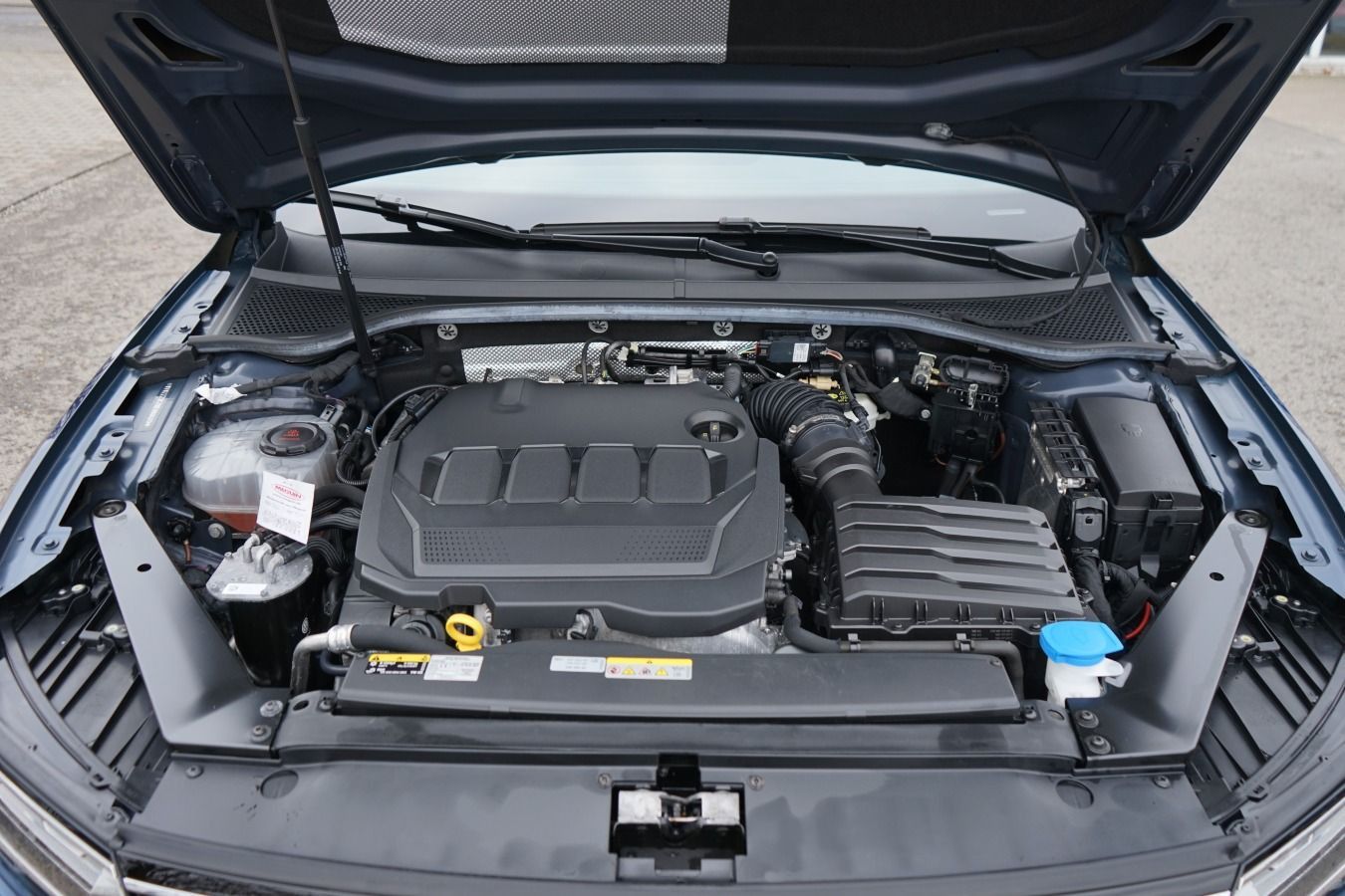 Volkswagen Passat Variant 4Motion 2.0 TDI Business*AHK*ACC*