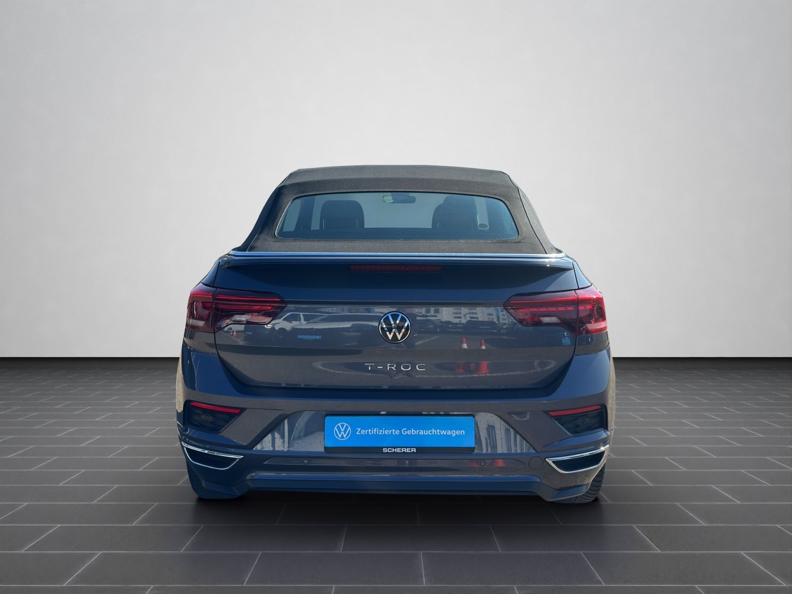 Volkswagen T-Roc R-Line 1.5 TSI DSG - Samsaru's Car Outlet