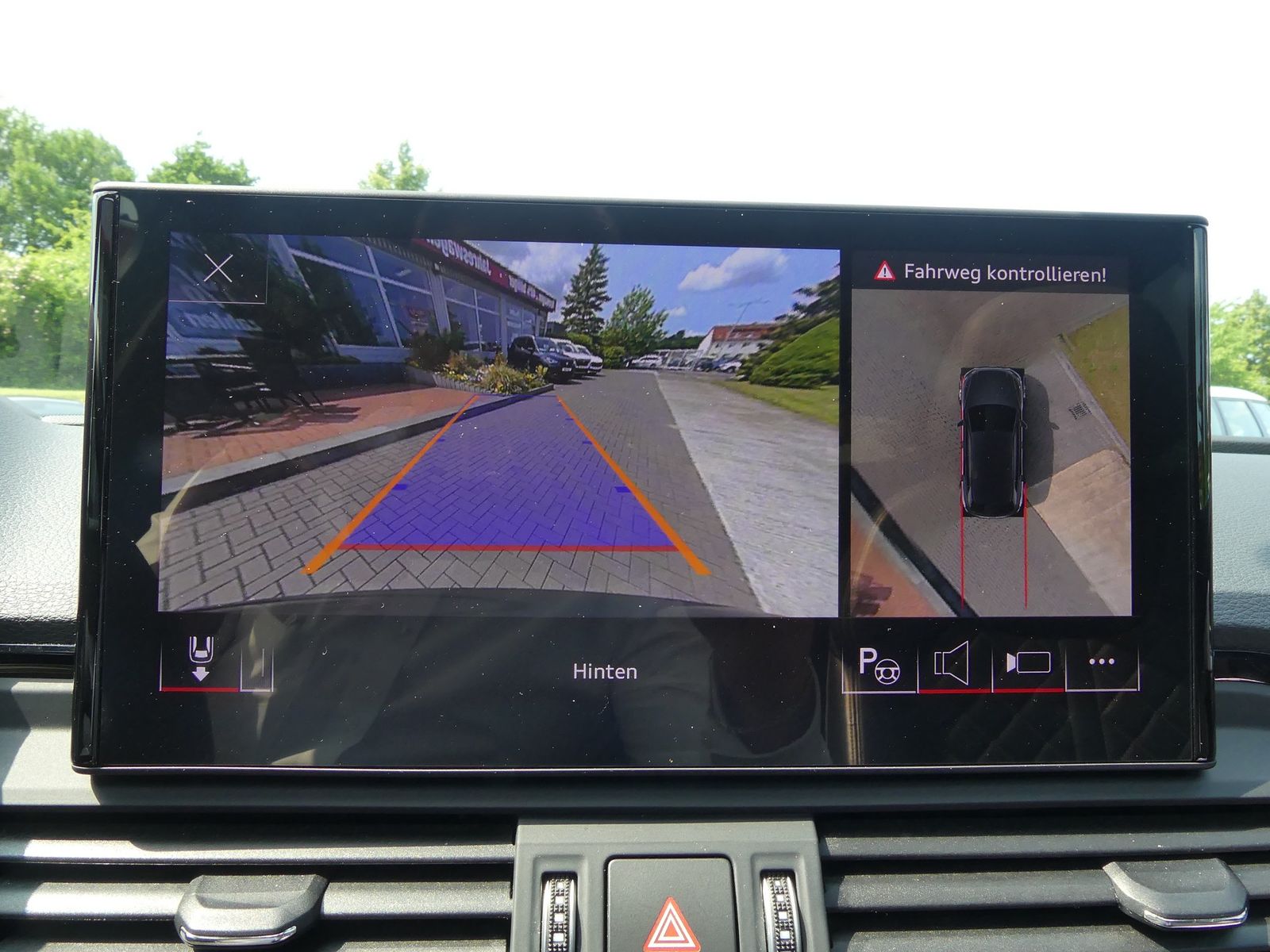 Audi Q5 40 TDI S-Line s-tronic - Samsaru's Car Outlet