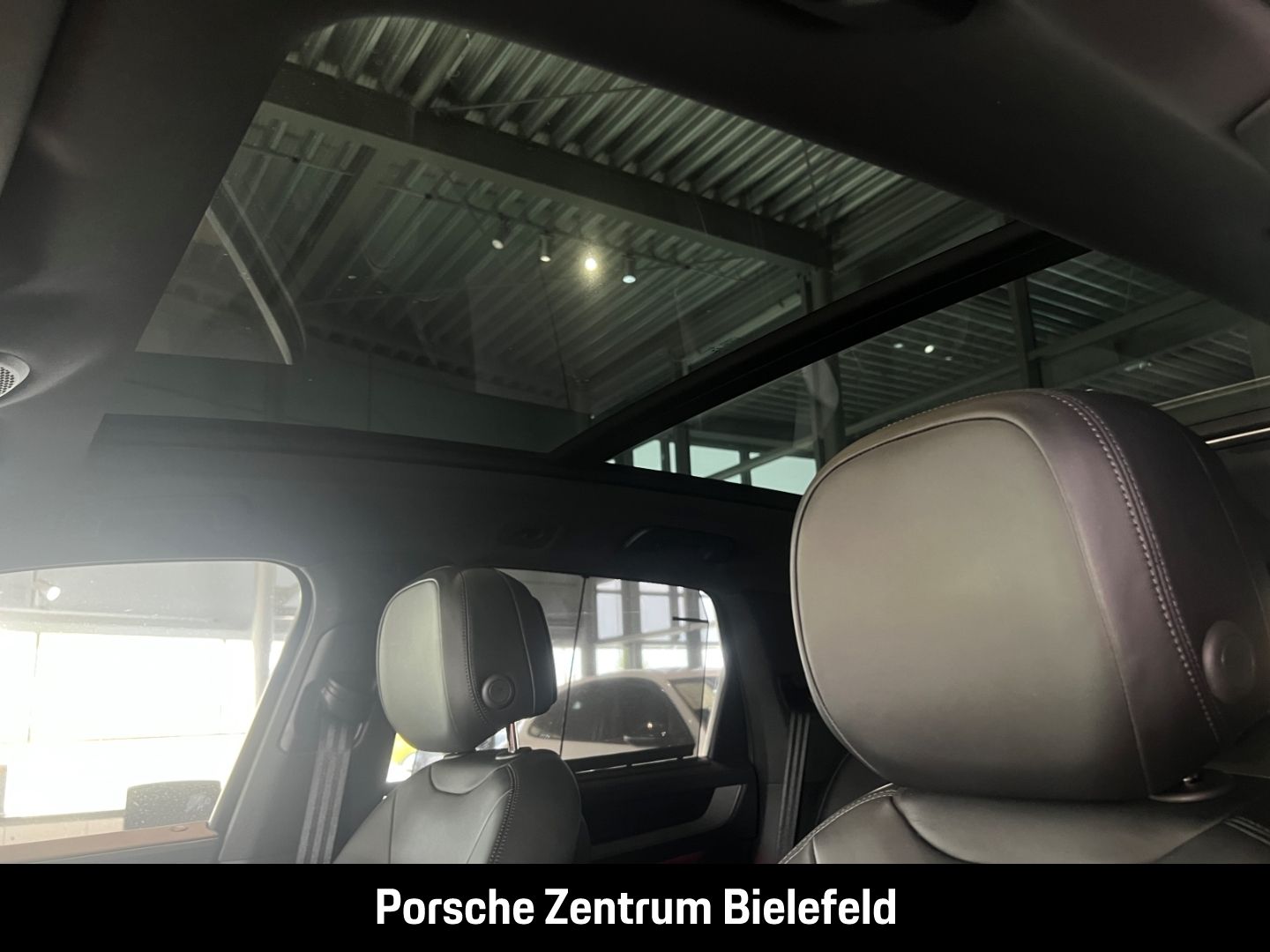 Porsche Cayenne E-Hybrid HA-Lenkung InnoDrive Soft-Close