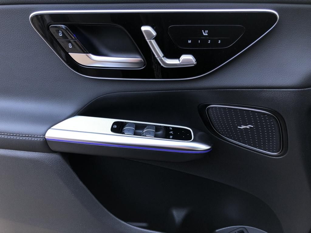 Mercedes-Benz GLC 200 4MATIC Avantgarde - Samsaru's Car Outlet