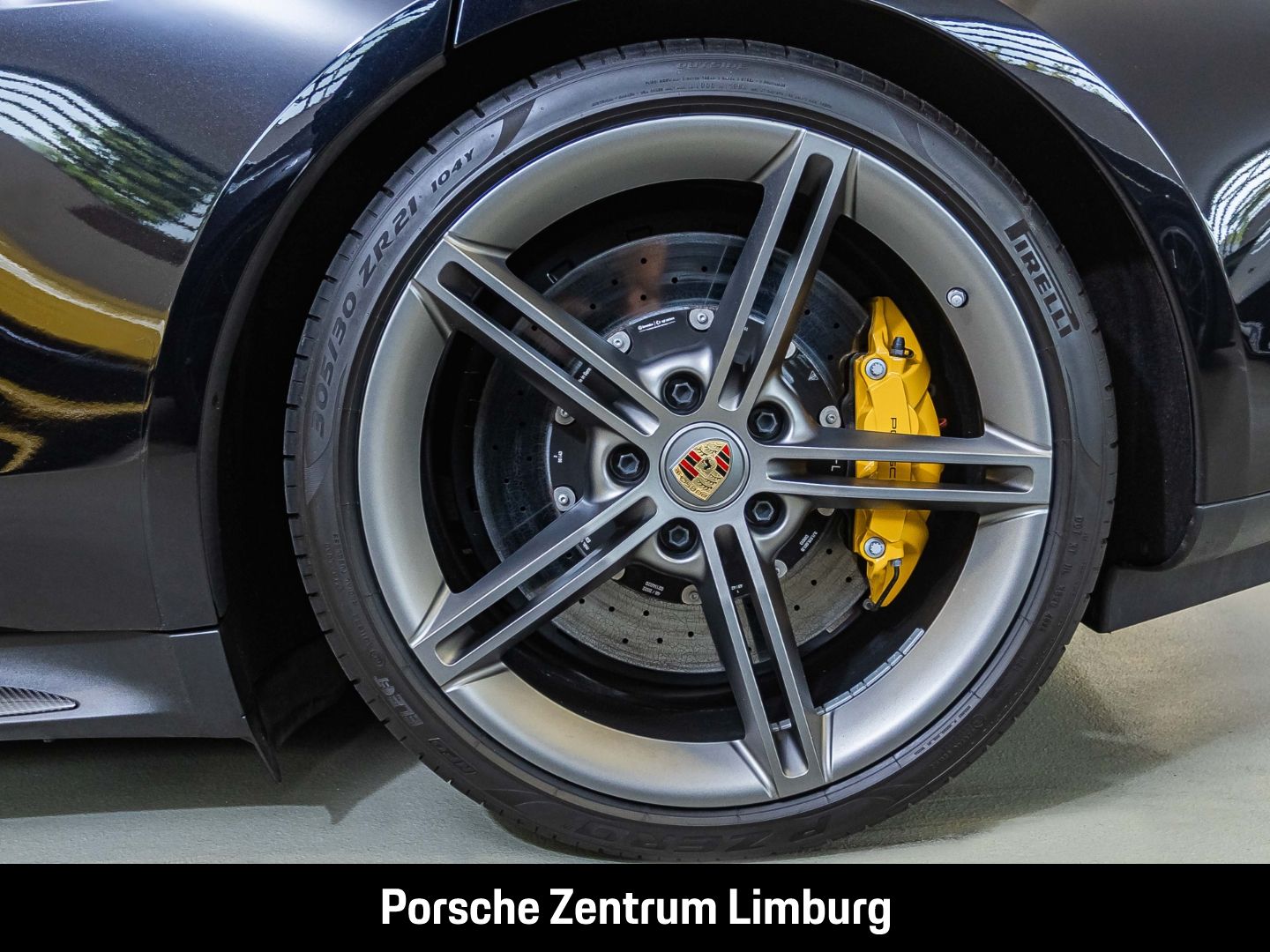 Porsche Taycan Turbo S Panorama Performancebatterie+ LED