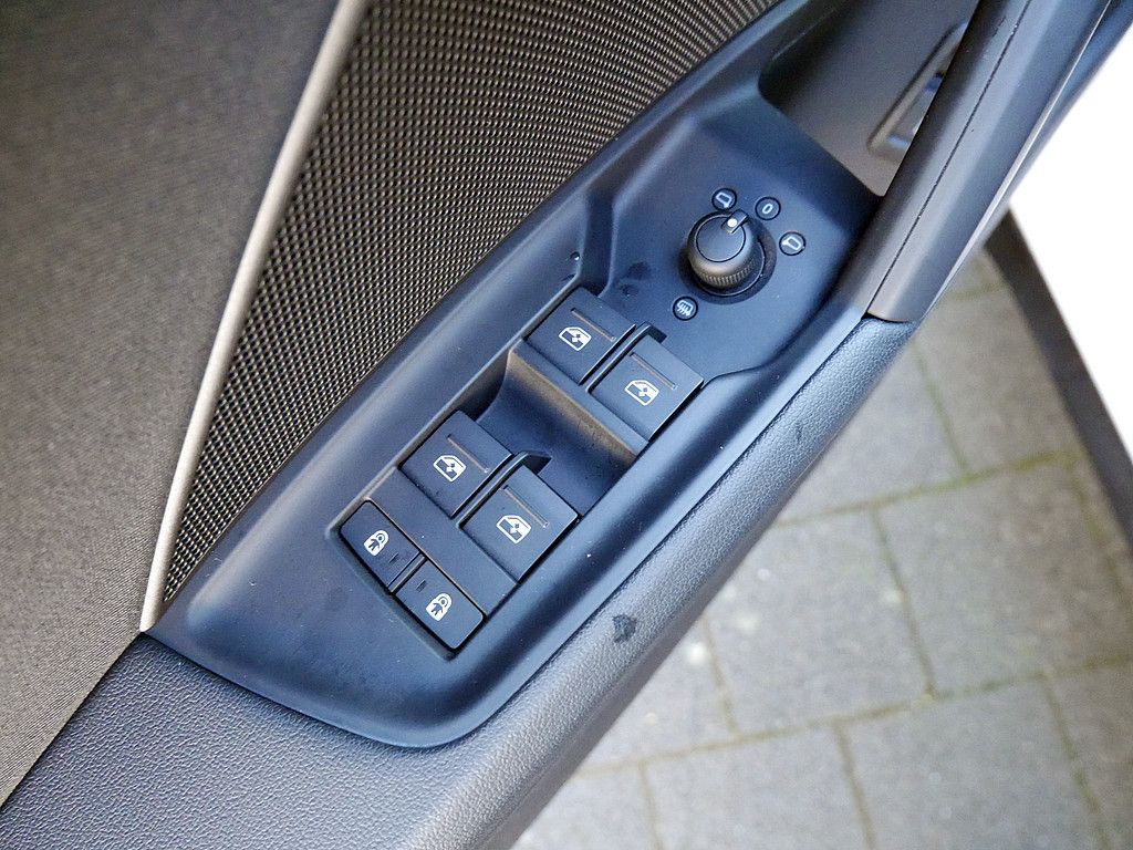 Audi A3 Sportback 45 TFSI e LED+NAVI+SHZ+KLIMA+FSE+BT