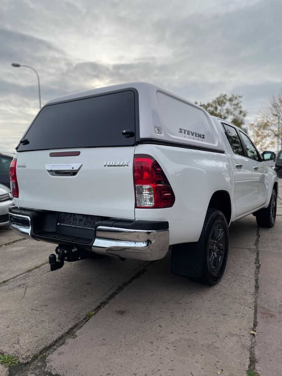 Toyota Hilux Double Cab Comfort 4x4